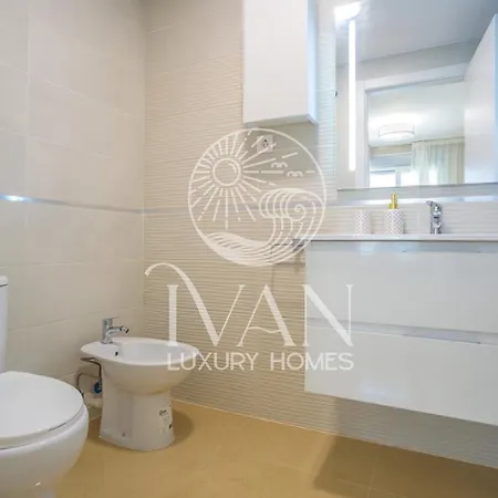 Casa Mariposa Ivan Luxury Homes 3ªplta Norte 1ªlinea Apartment Oropesa del Mar