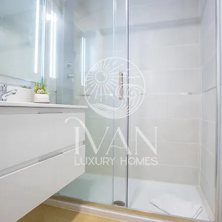 Apartment Casa Mariposa Ivan Luxury Homes 3ªplta Norte 1ªlinea *